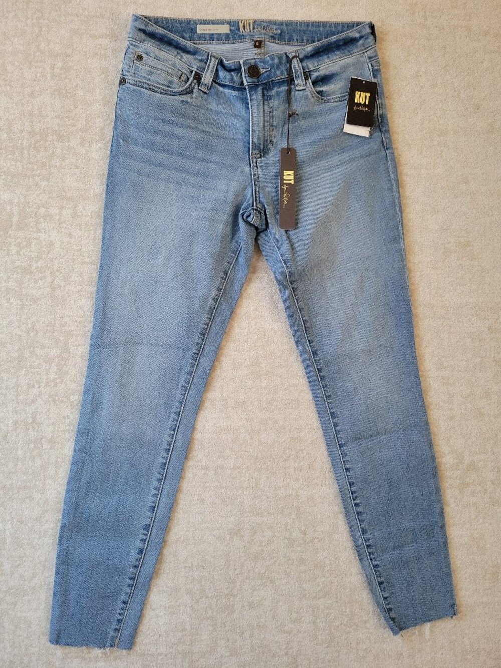 KUT From The Kloth Carlo Ankle Skinny Jeans Raw Hem Light Wash Size 6 Minimalist